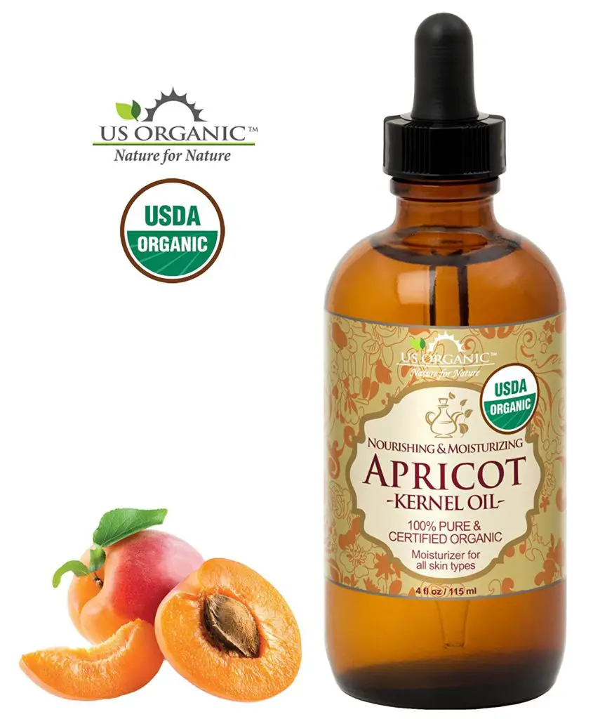 Apricot oil contains retinol which is a type of vitamin A.
